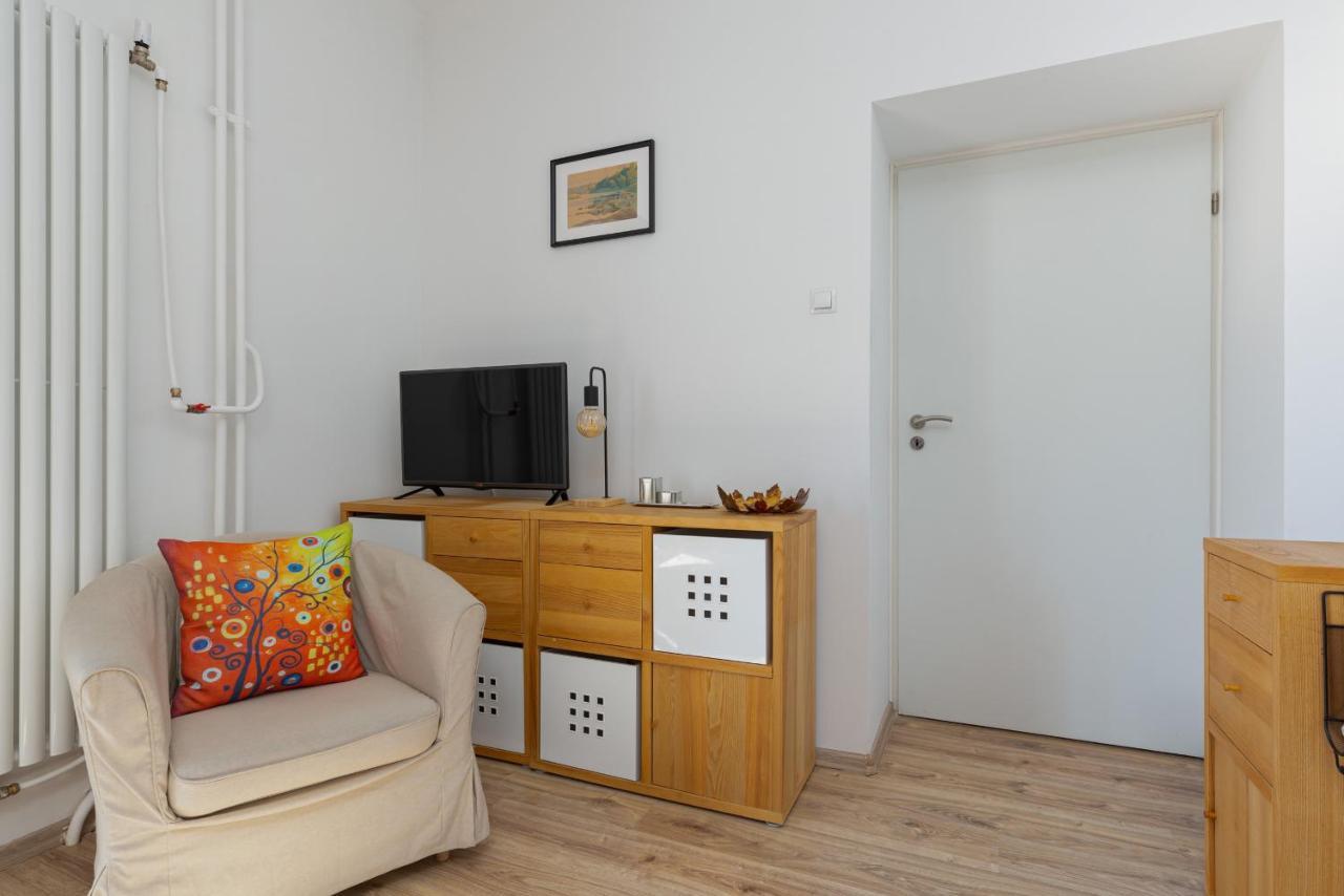 Apartment Bialobrzeska Warsaw By Noclegi Renters Exteriér fotografie